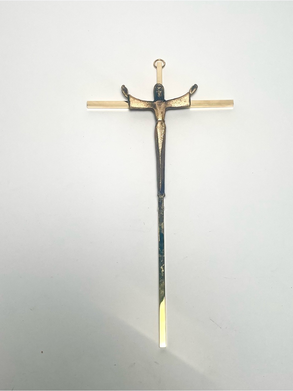 Vintage 60s Brass Risen Christ Cross MCM Slim Crucifix Christian Decor 10"